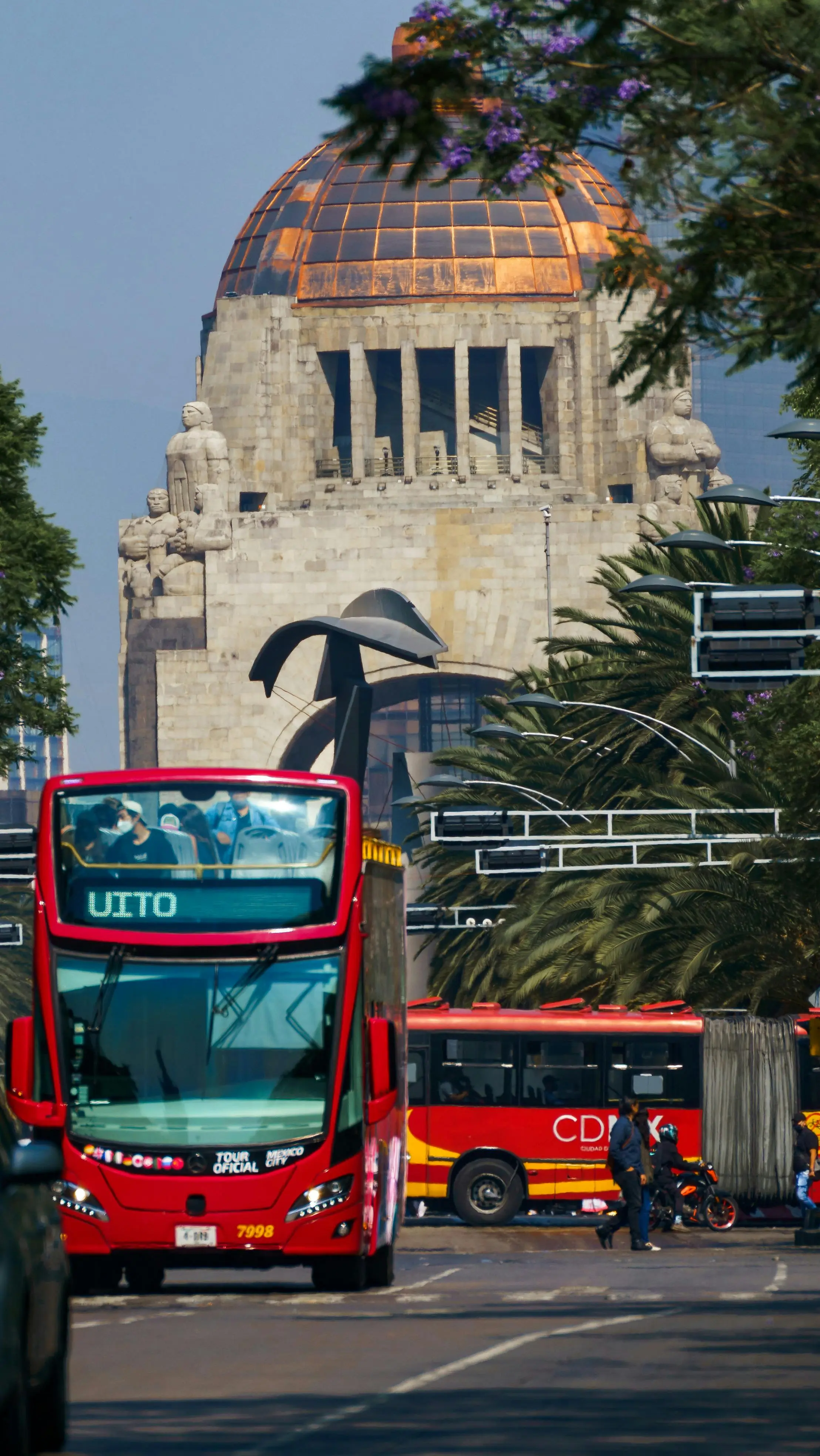 Monumento a la Revolución — entorno Ágora Tenochtitlán